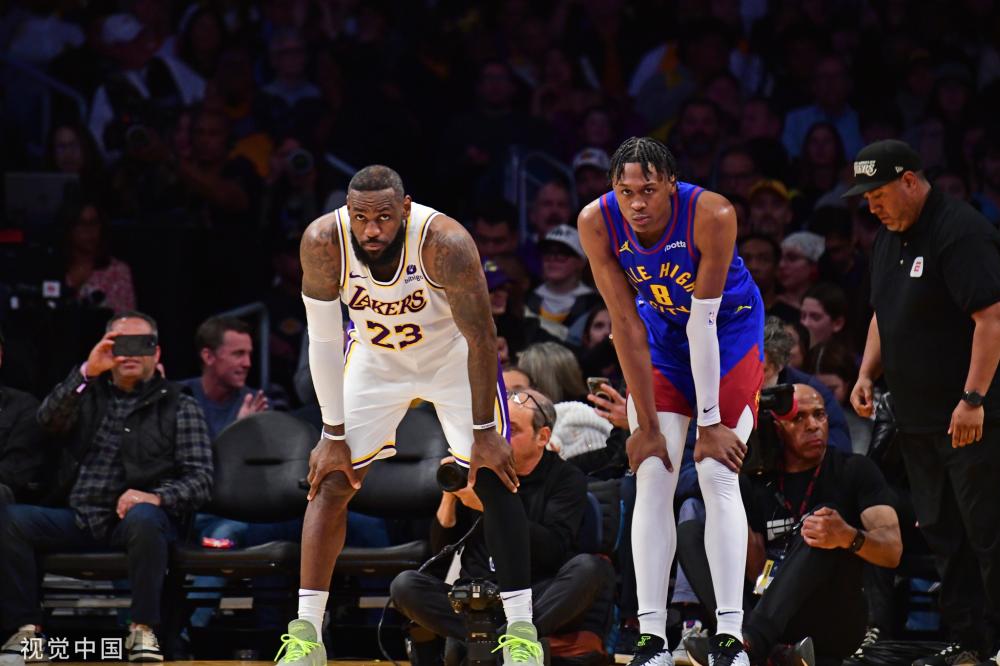 他不仅在主 他不仅在主