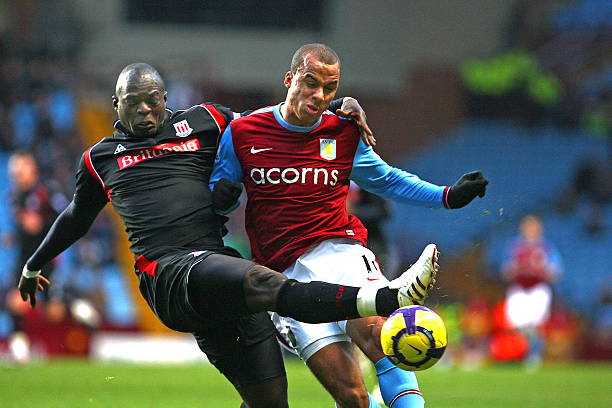 中脱颖而出 中脱颖而出