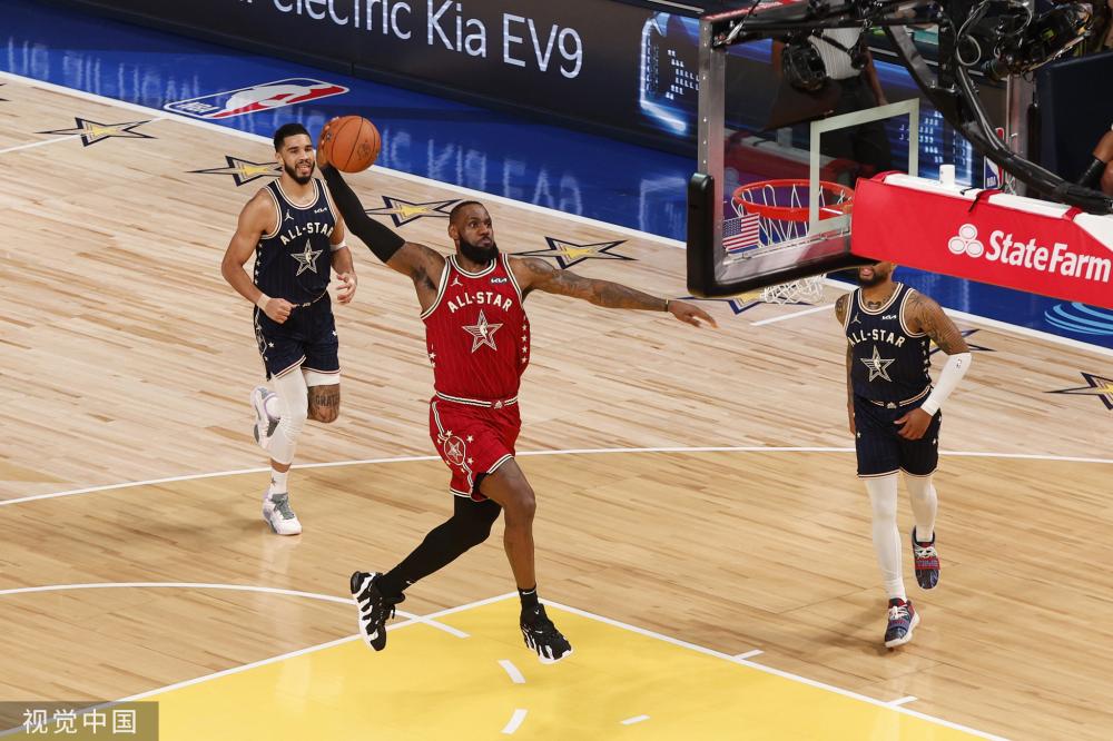 胜利的背后 胜利的背后