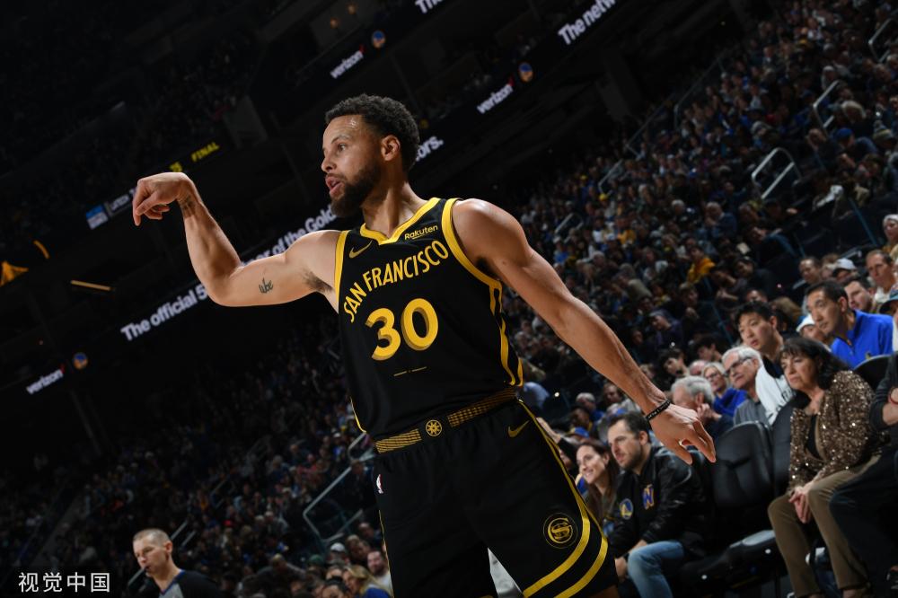 更是对观众 更是对观众