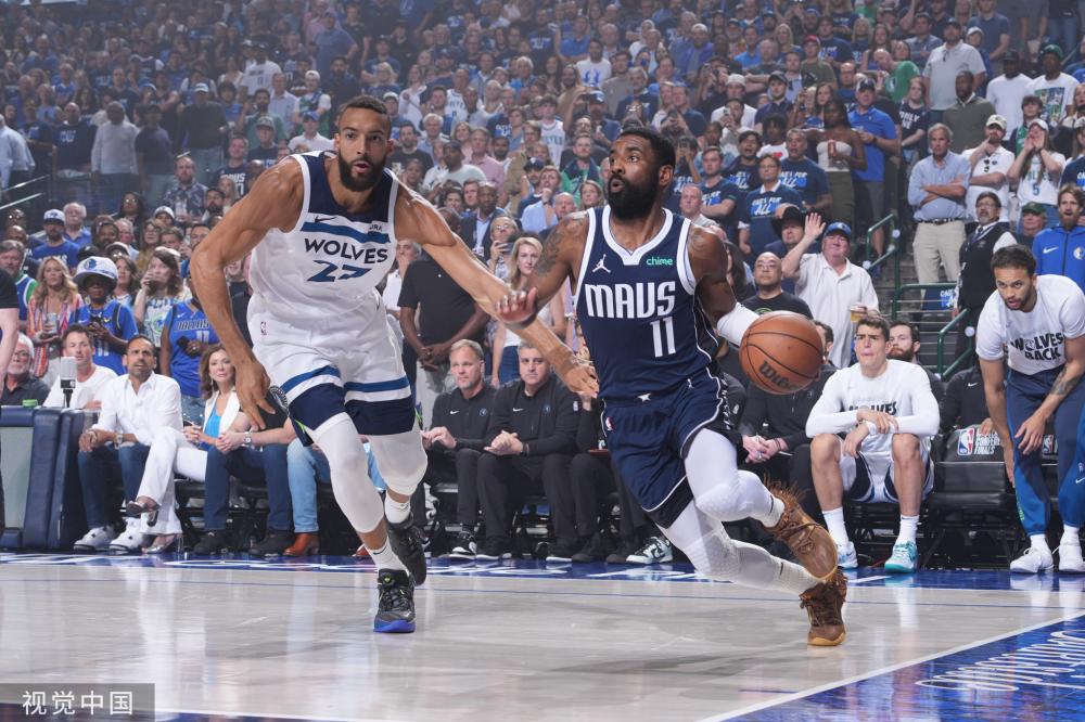 的姿态大大 的姿态大大